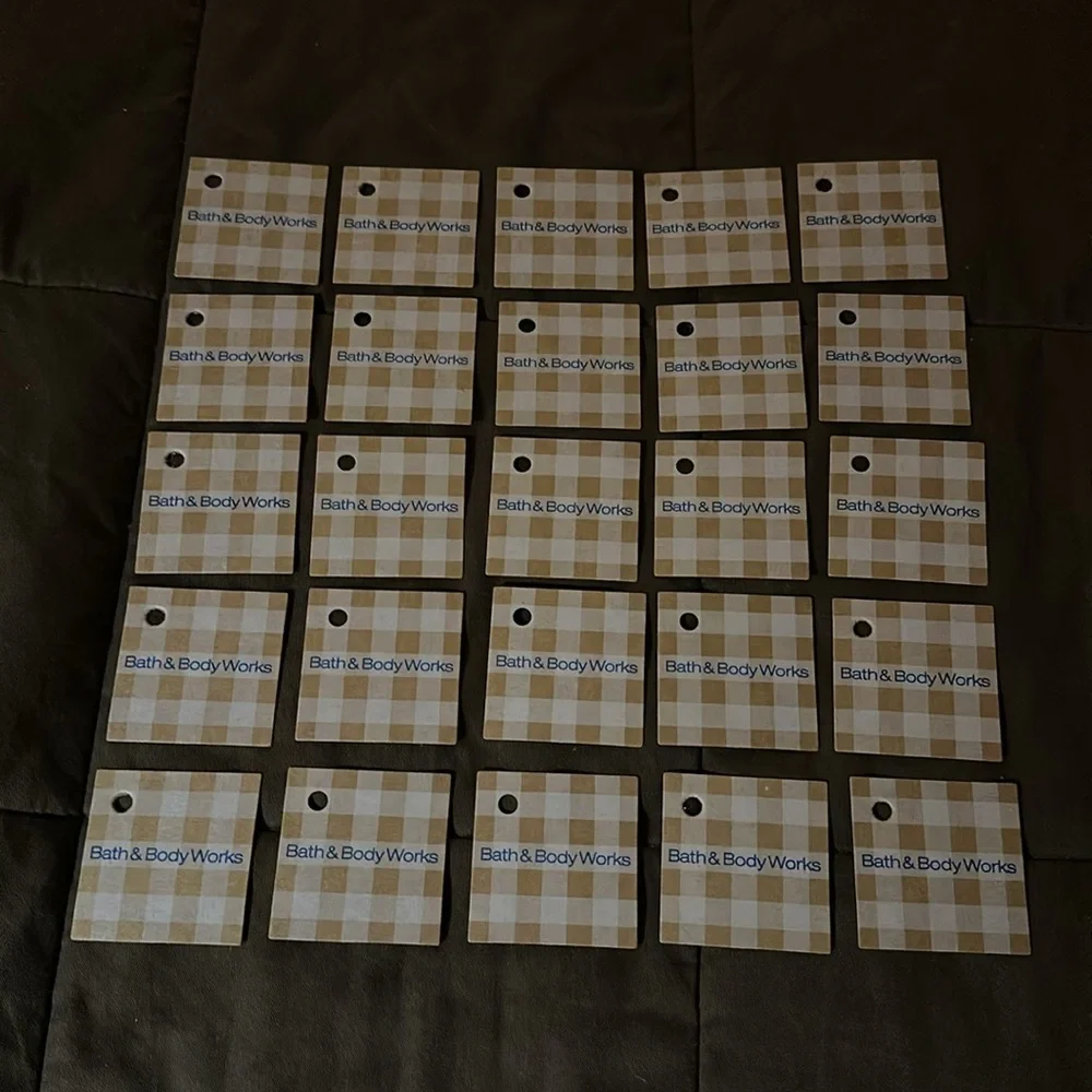 Bath & Body Works Small Cardboard Gingham Gift Tags